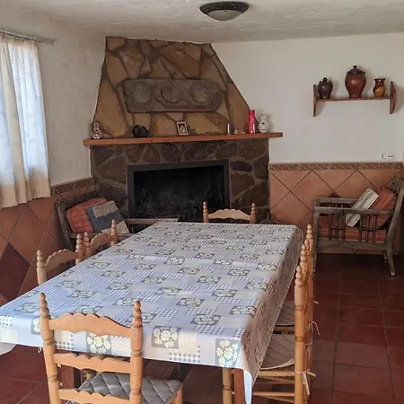 Casa Rustica De Pueblo En Sierra De Alcaraz *