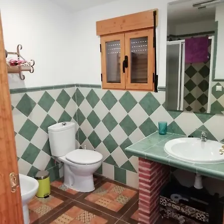 Casa Rustica De Pueblo En Sierra De Alcaraz Salobre (Albacete)